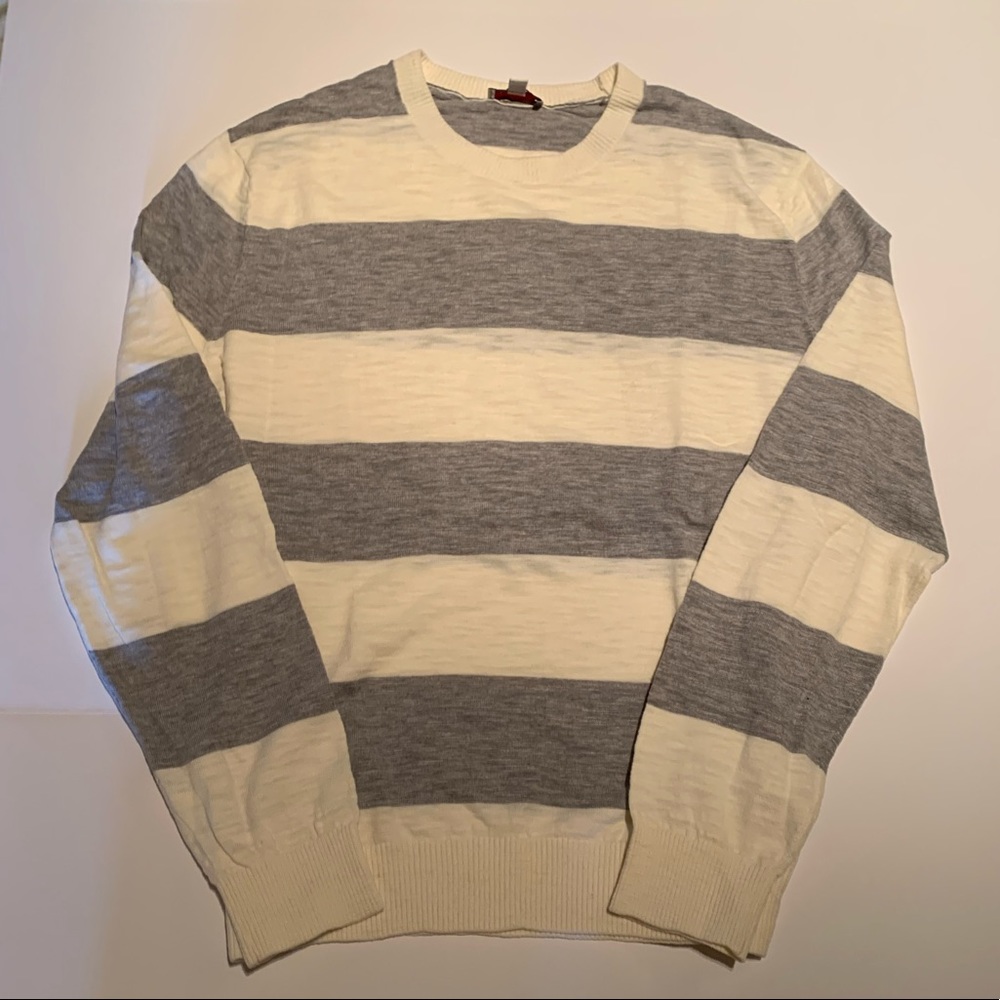 Pull Over Crew Neck Sweater